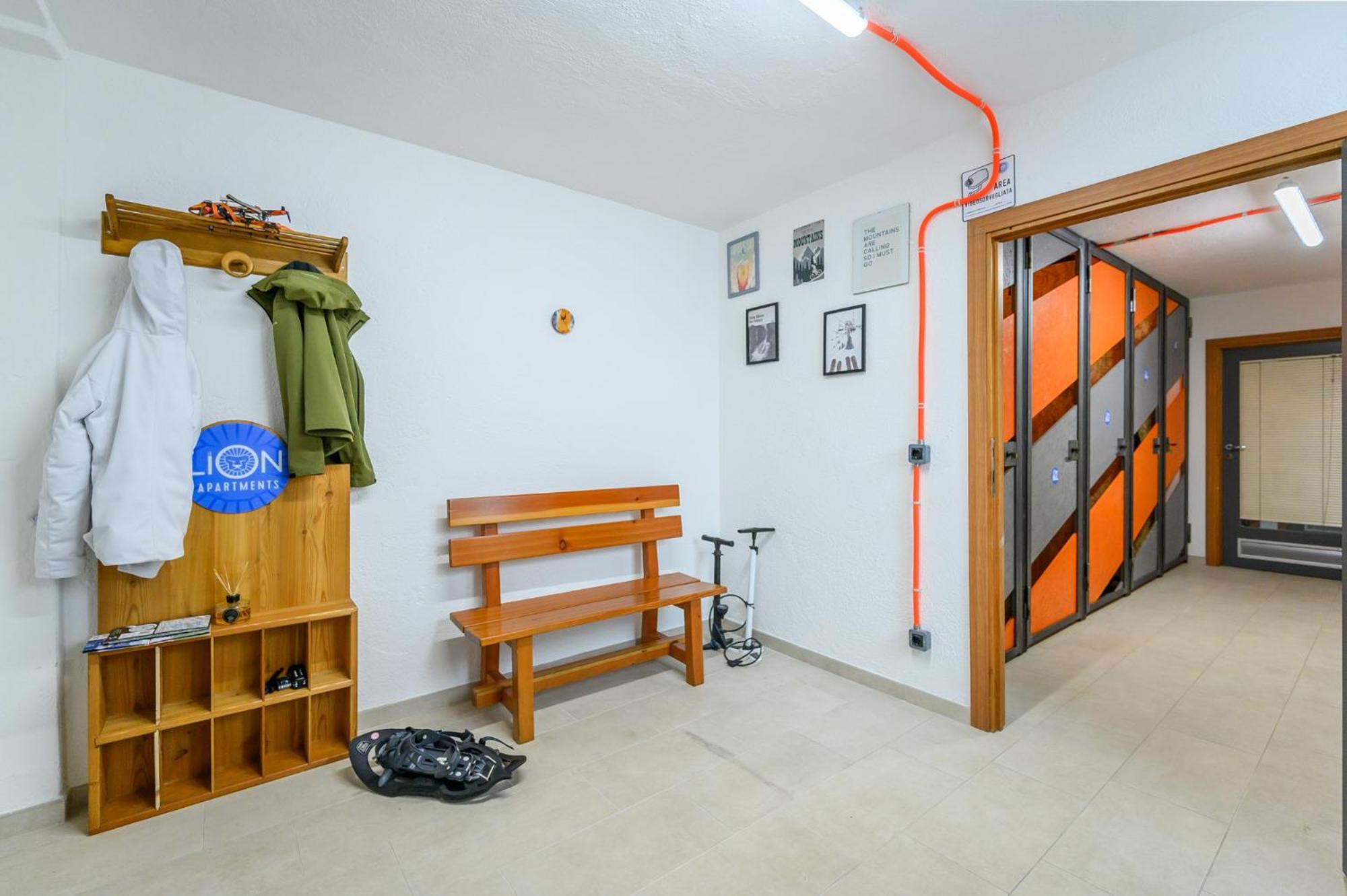 Le Lion Apartments - Bike & Ski Aosta Bagian luar foto